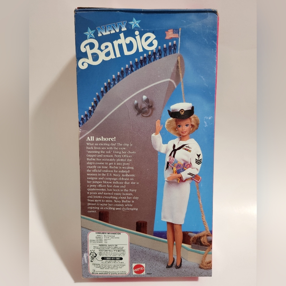 1990 Navy Barbie Stars n Stripes (Vintage Military Dolls) 122 - Picture 4 of 10